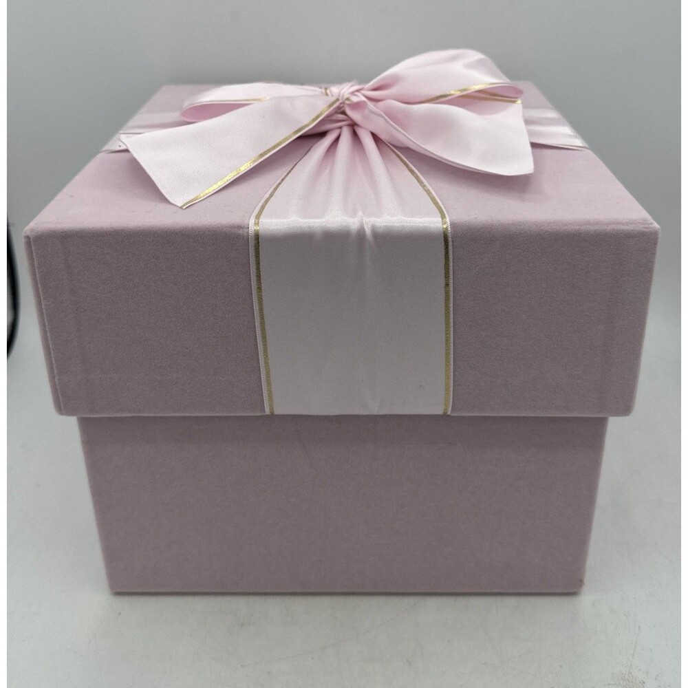 Papyrus Gift Box Pink Felt With Satin Bow Square - Picture 2 of 16